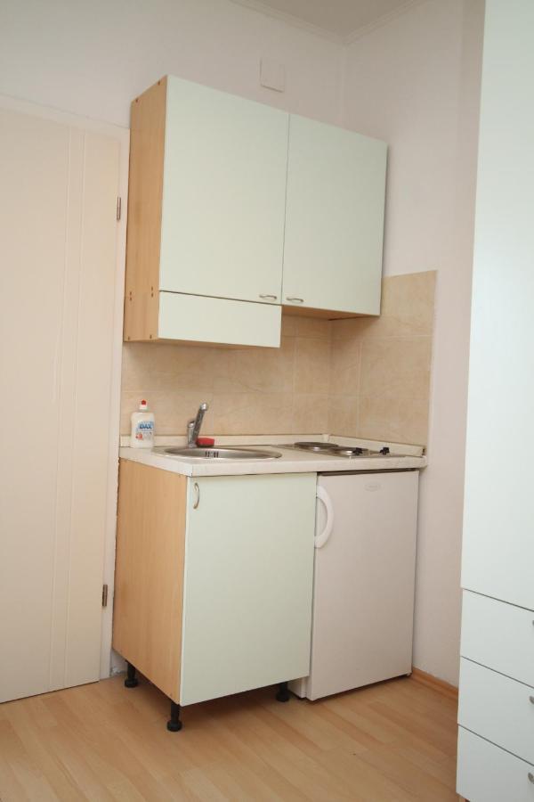 Apartments With A Parking Space Makarska - 6693 Exterior foto