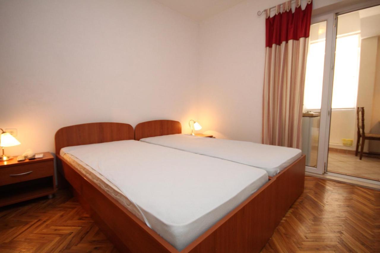 Apartments With A Parking Space Makarska - 6693 Exterior foto